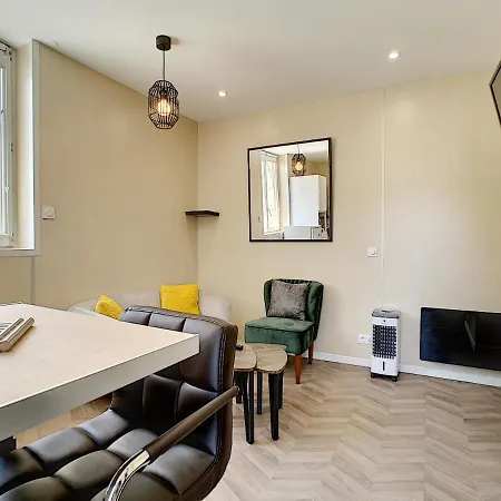 Hermes Apartamento